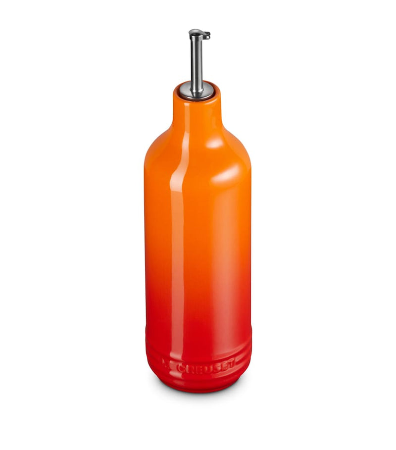 Le Creuset stoneware oil cruet with enamel finish, 600ml, UK version