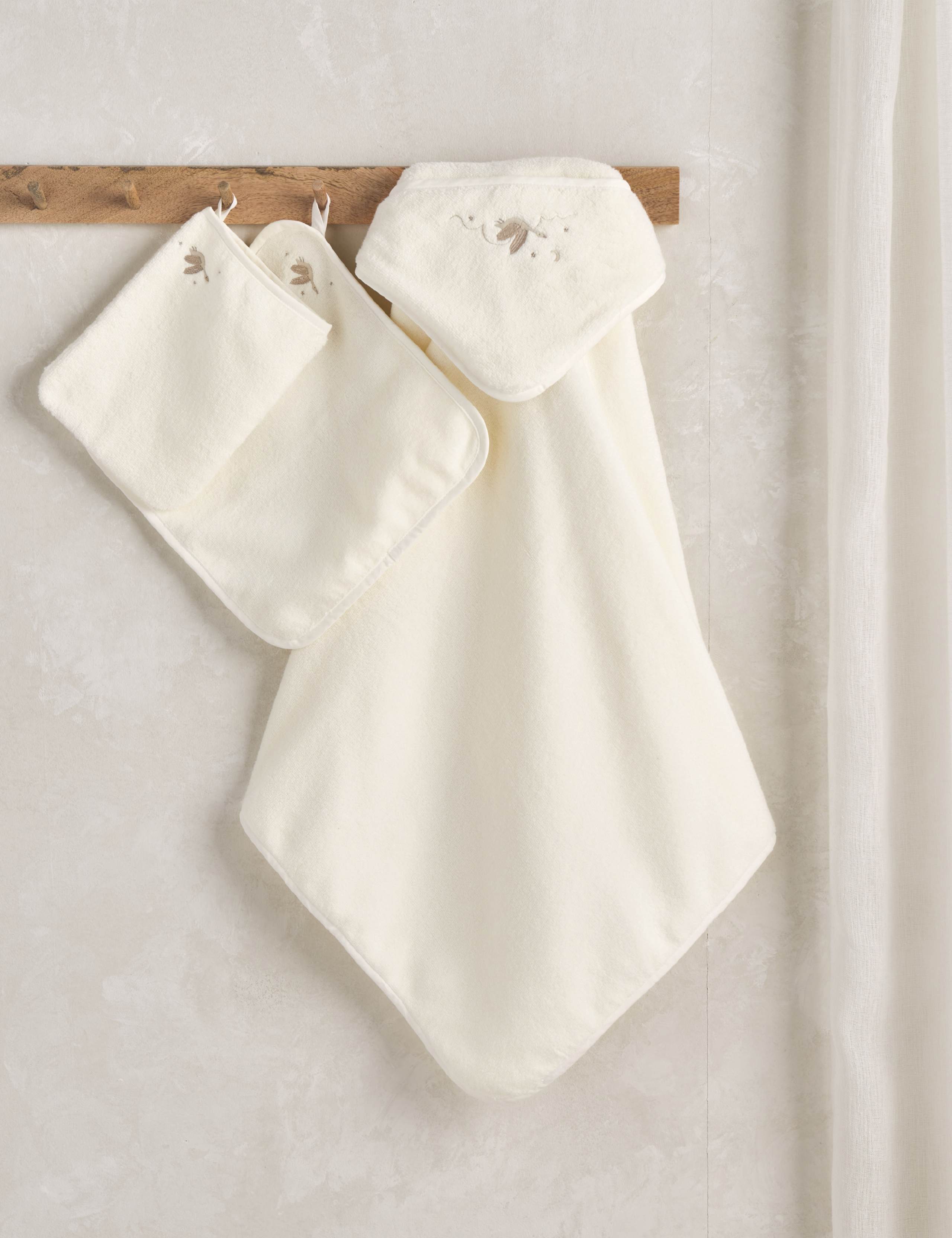 Mamas & Papas 3pc pure cotton baby towel set, imported from the UK