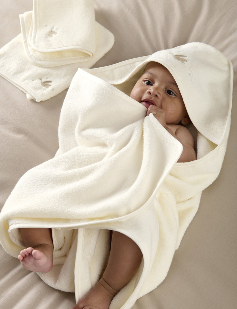 Mamas & Papas 3pc pure cotton baby towel set, imported from the UK