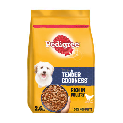 Pedigree dog food for small adult dogs, poultry flavour 2.6kg, imported from the UK