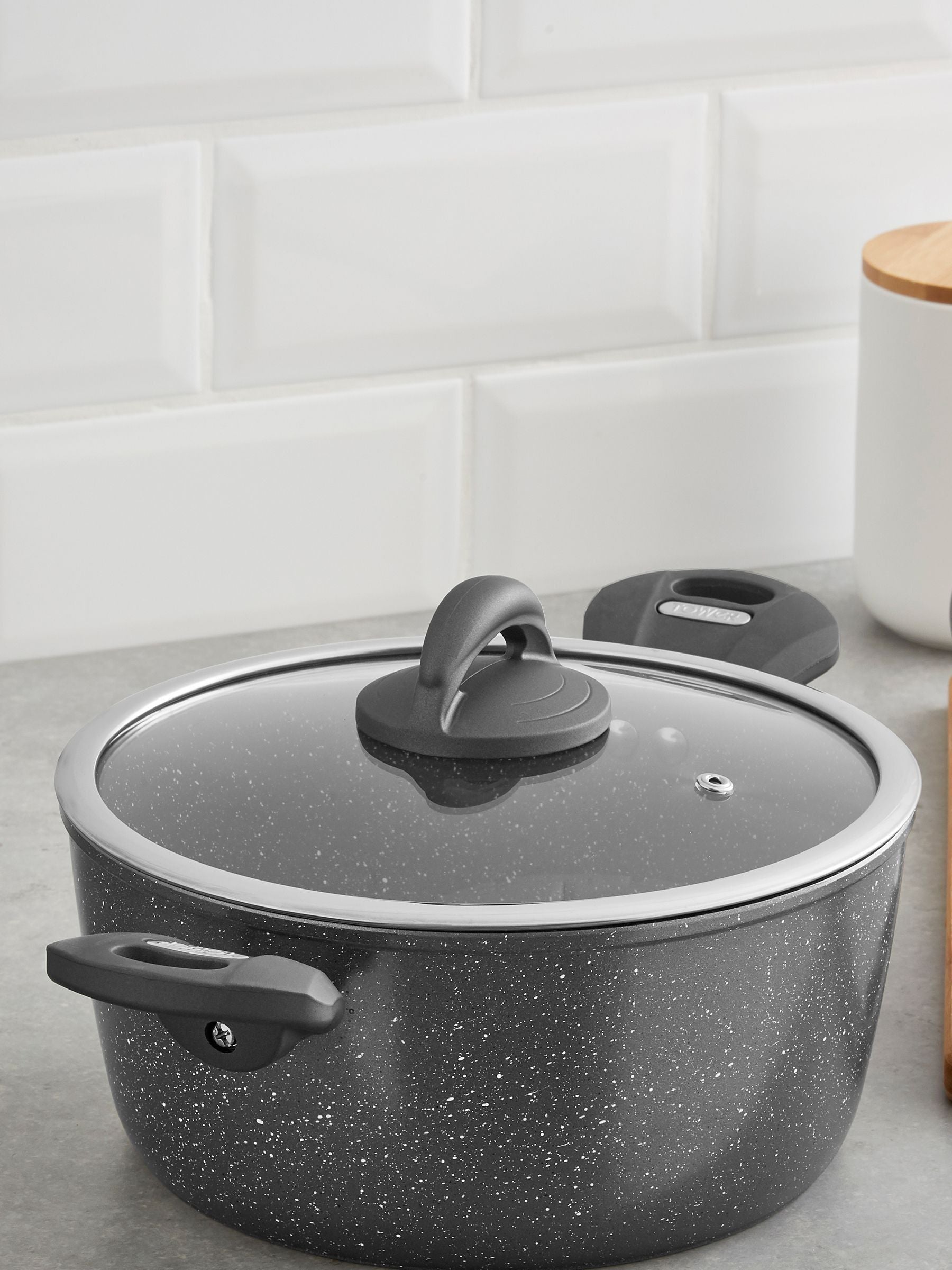Tower Grey 24cm casserole pot with Cerastone coating (British brand)