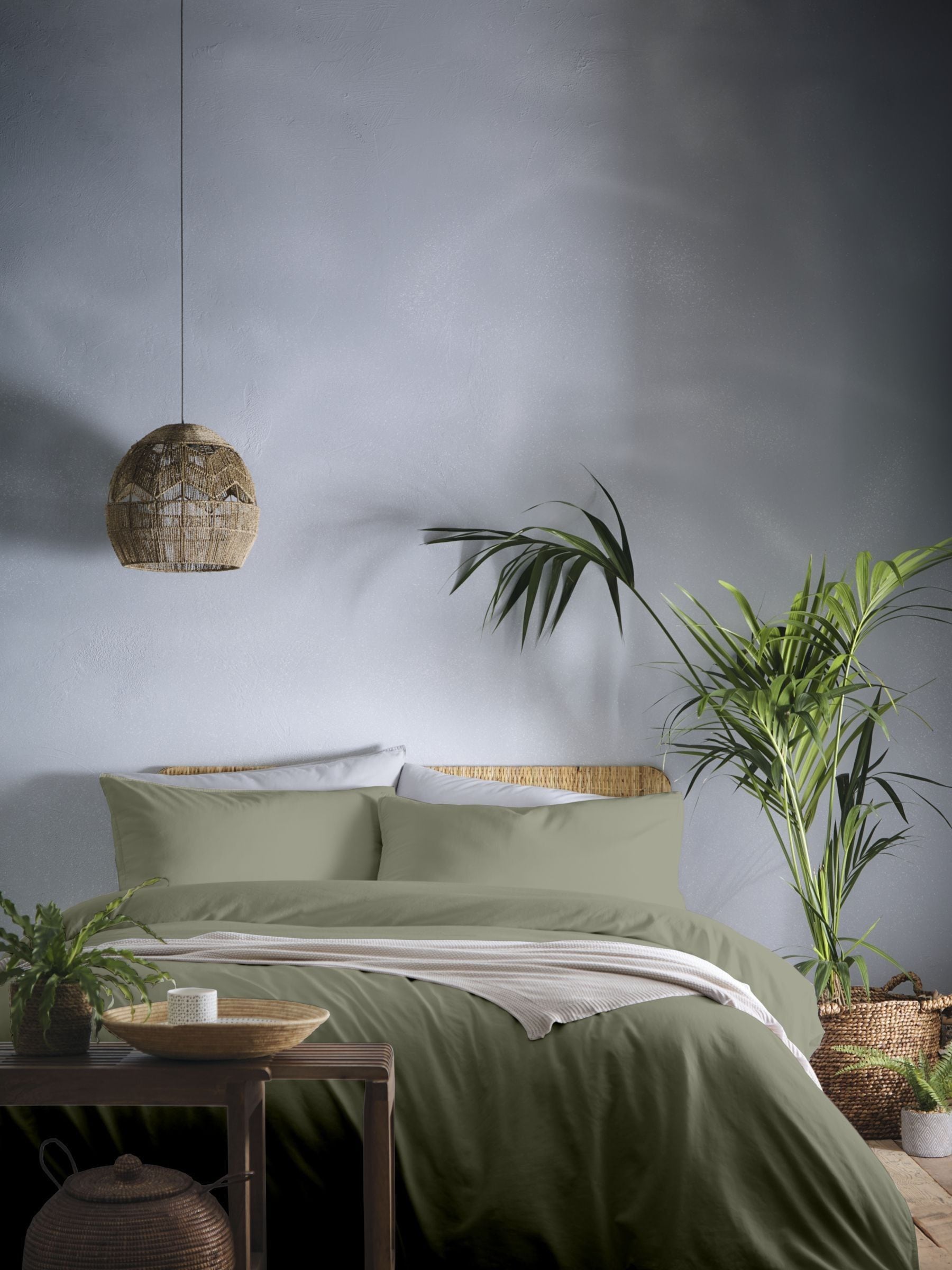 Appletree Green Cassia duvet cover and pillowcase set - British product