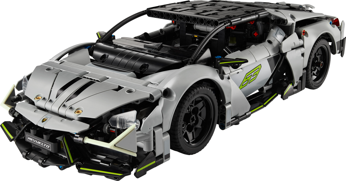 LEGO Technic Lamborghini Revuelto model 1135 pieces, UK version