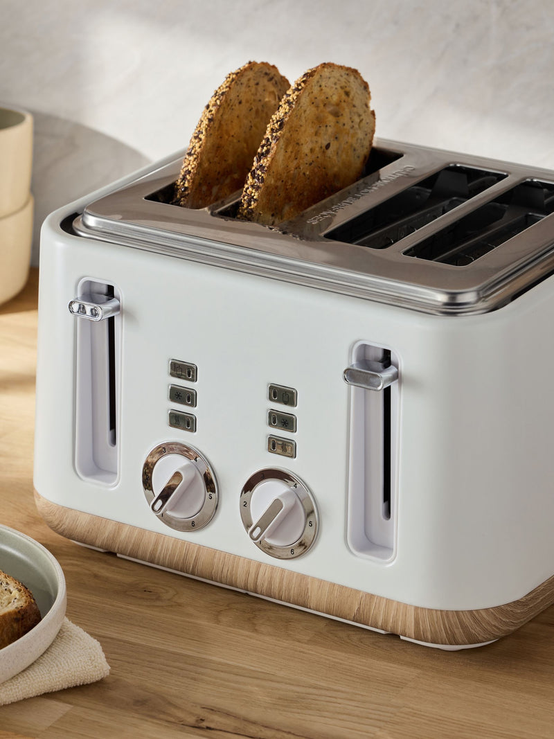 White Bronx 4 slice toaster (British brand)
