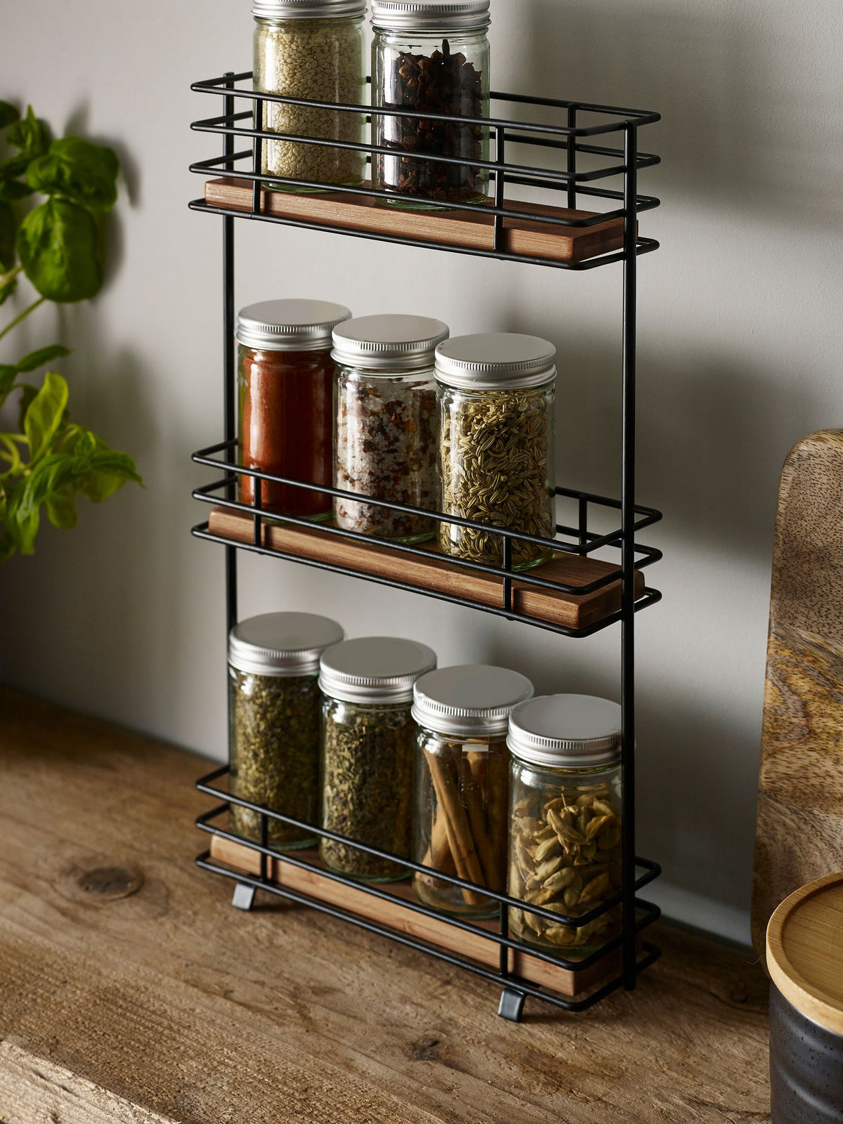 Black wire spice rack with wooden shelf 3-tier - British product