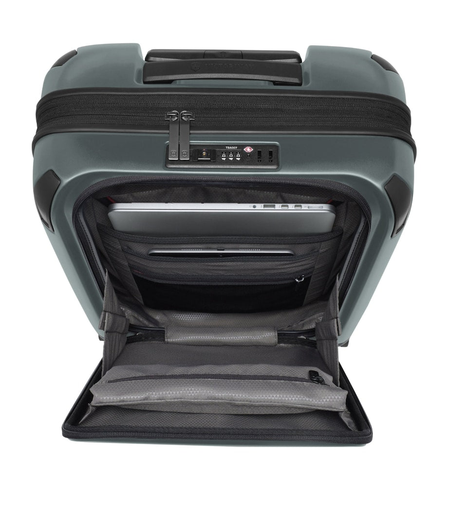 Victorinox expandable cabin suitcase with 20% expansion system 55cm (British brand)