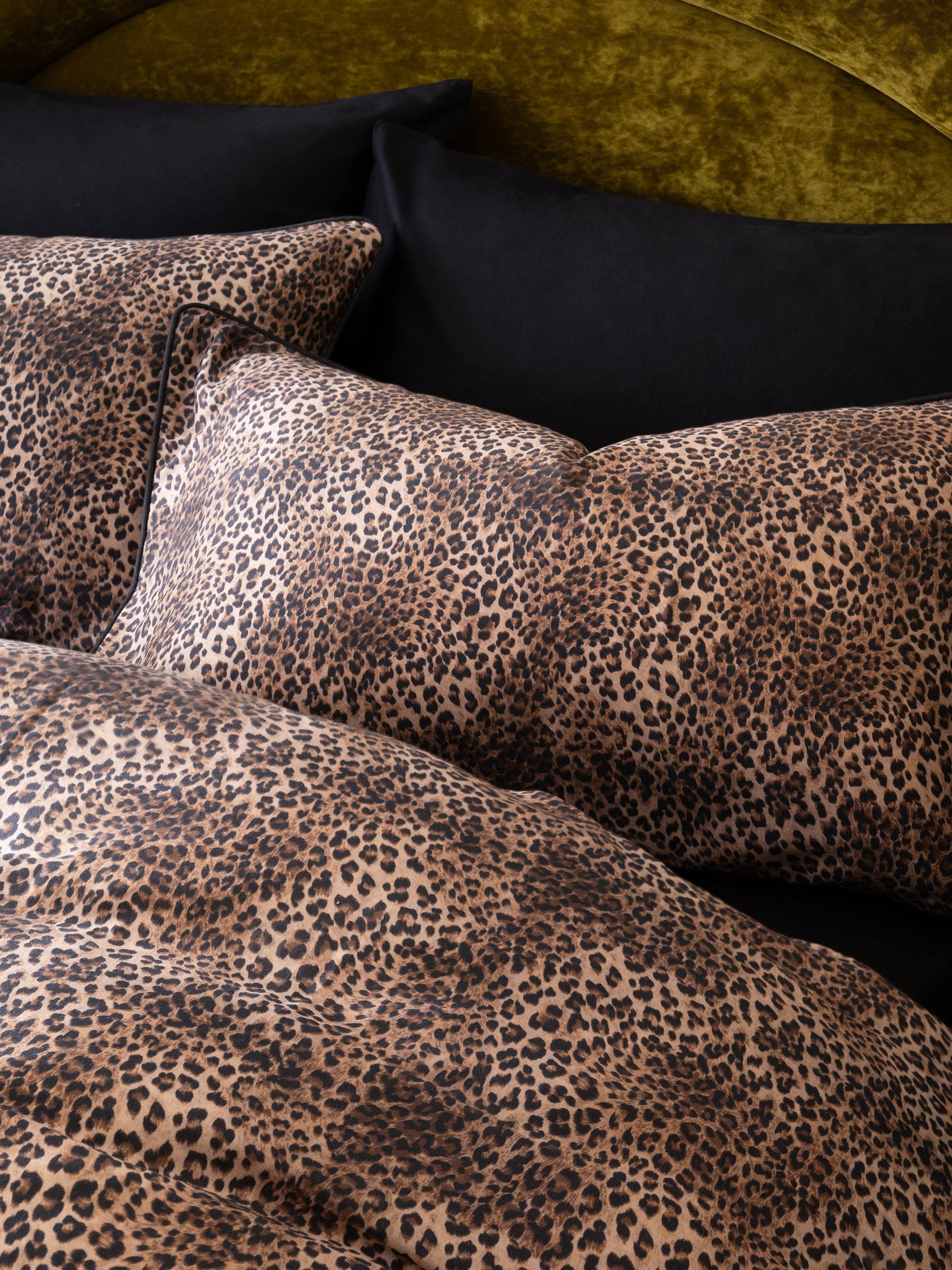 Rockett St George leopard love duvet and pillowcase set, imported from the UK