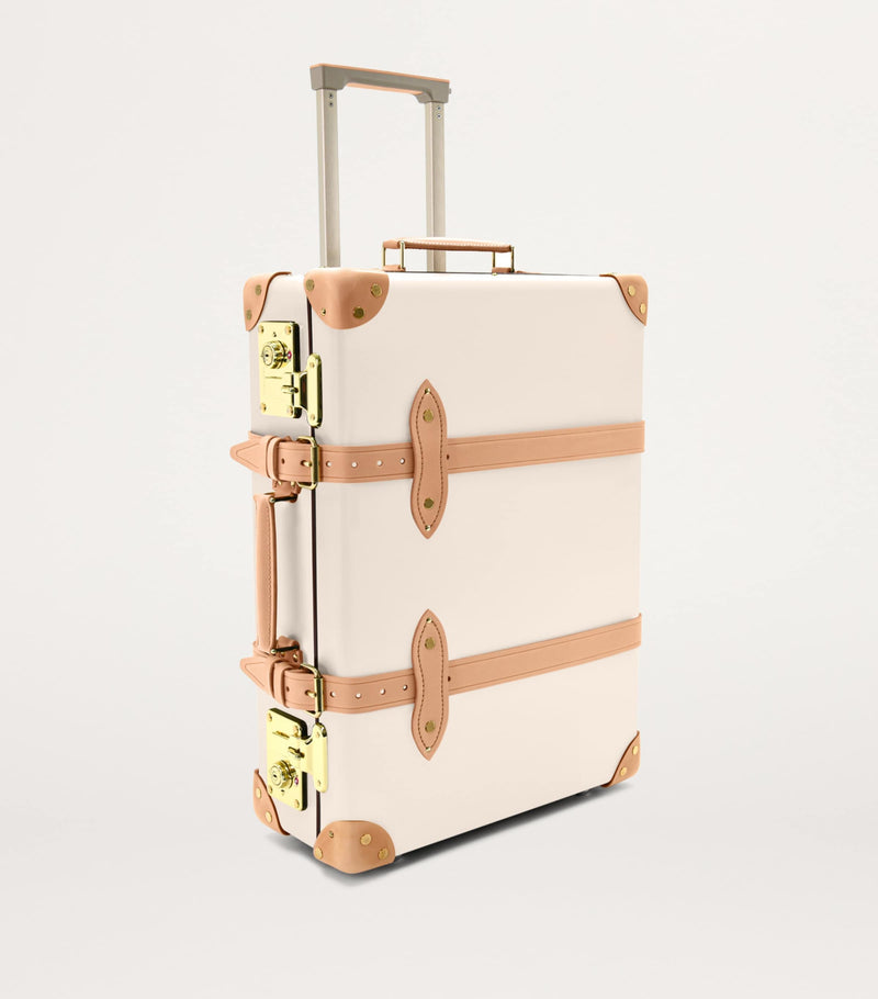Globe-Trotter Safari 2-Wheel Suitcase (58cm)