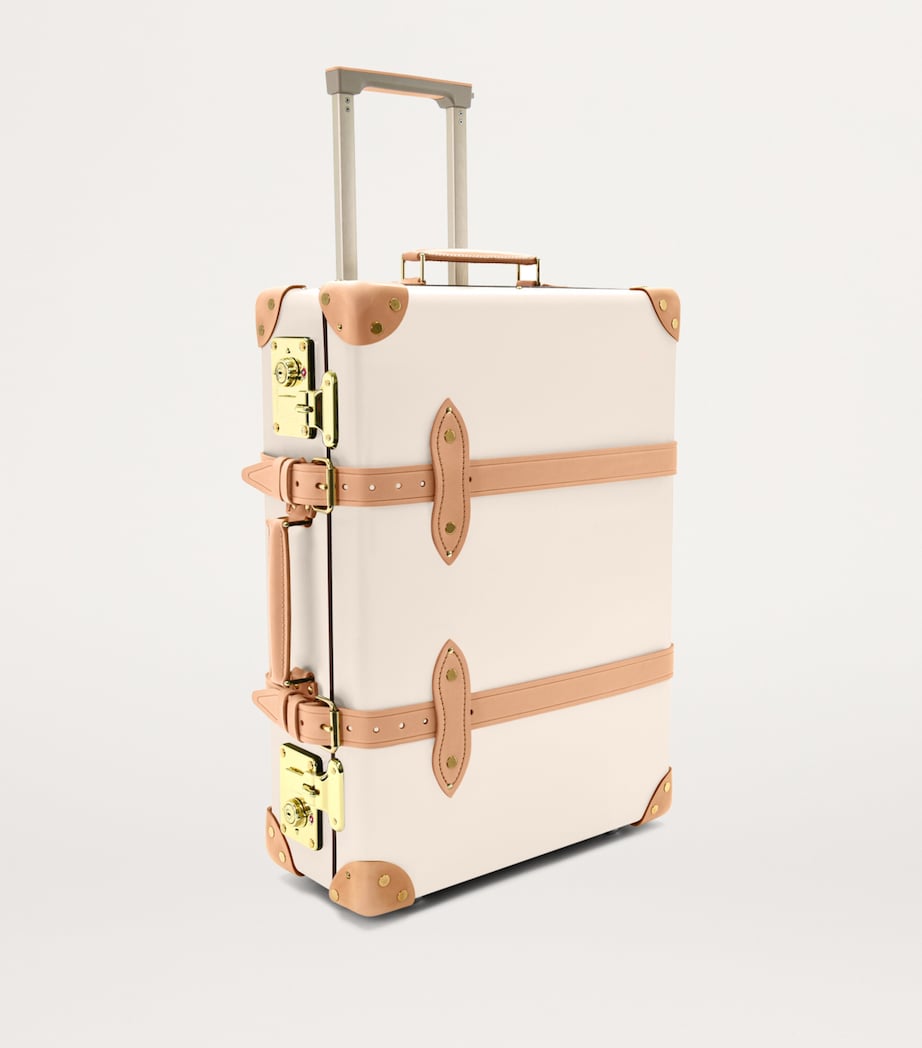 Globe-Trotter Safari 2-Wheel Suitcase (58cm)