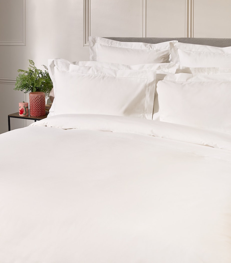 Harrods of London king flat sheet 275cm x 275cm, UK version