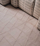 The Rug Company x Kelly Wearstler Riven Alabaster Rug (2.44m x 3.05m)