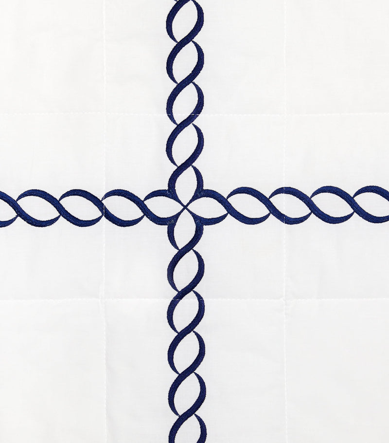 Pratesi Treccia super king bedspread 290x260cm, imported from the UK