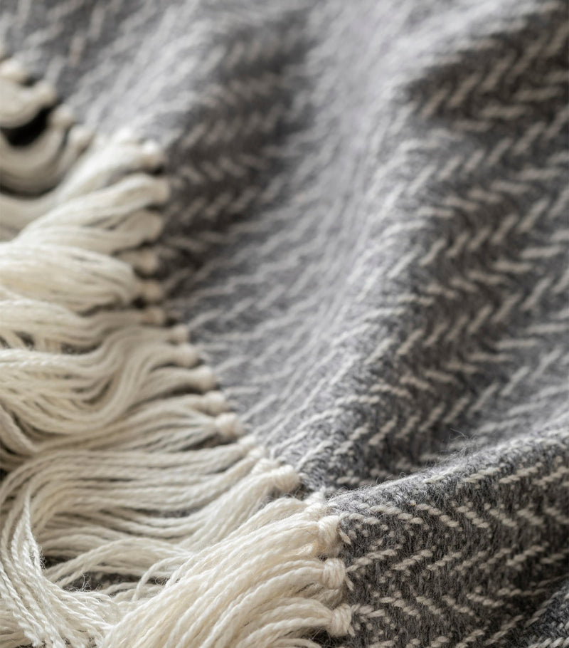 Araminta Campbell Woodland Throw 150cm x 300cm - British product