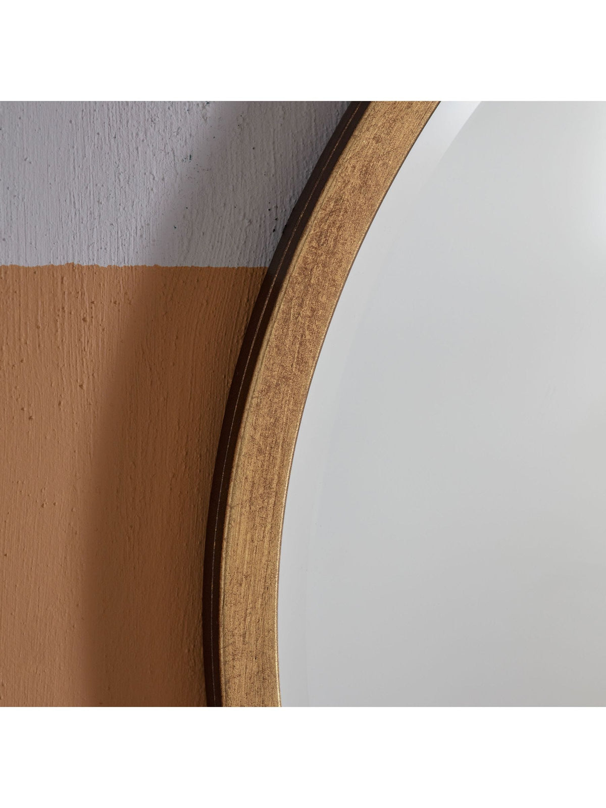 Gallery Home Gold Ashford Antique Round Mirror
