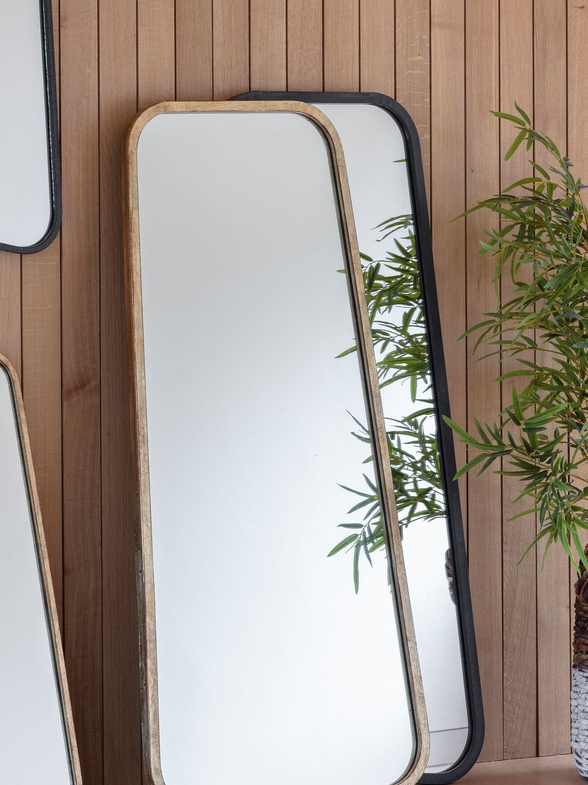 Gallery Home Black Eden Leaner Mirror, UK version