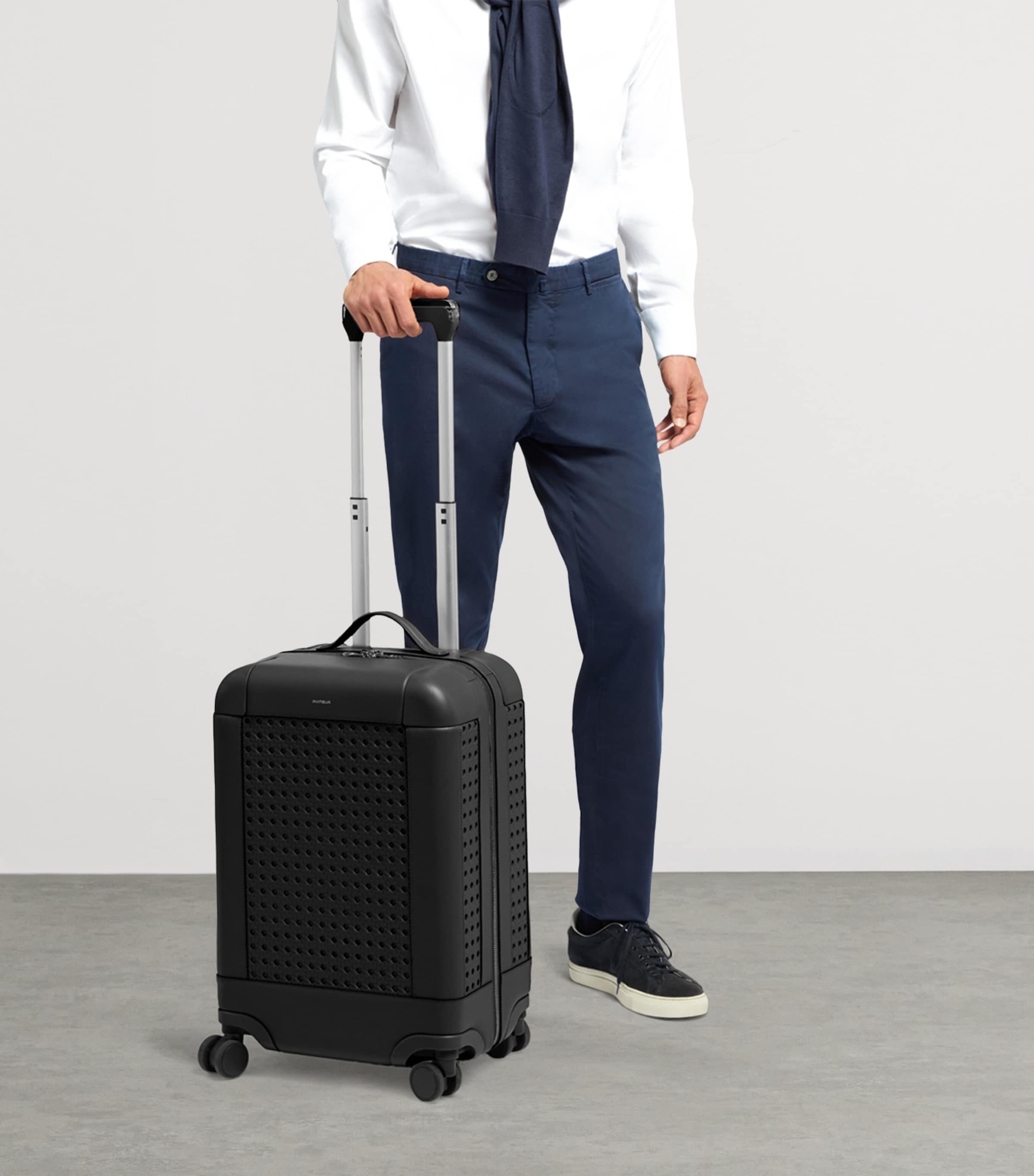 Aviteur leather carry-on suitcase 55cm - British product