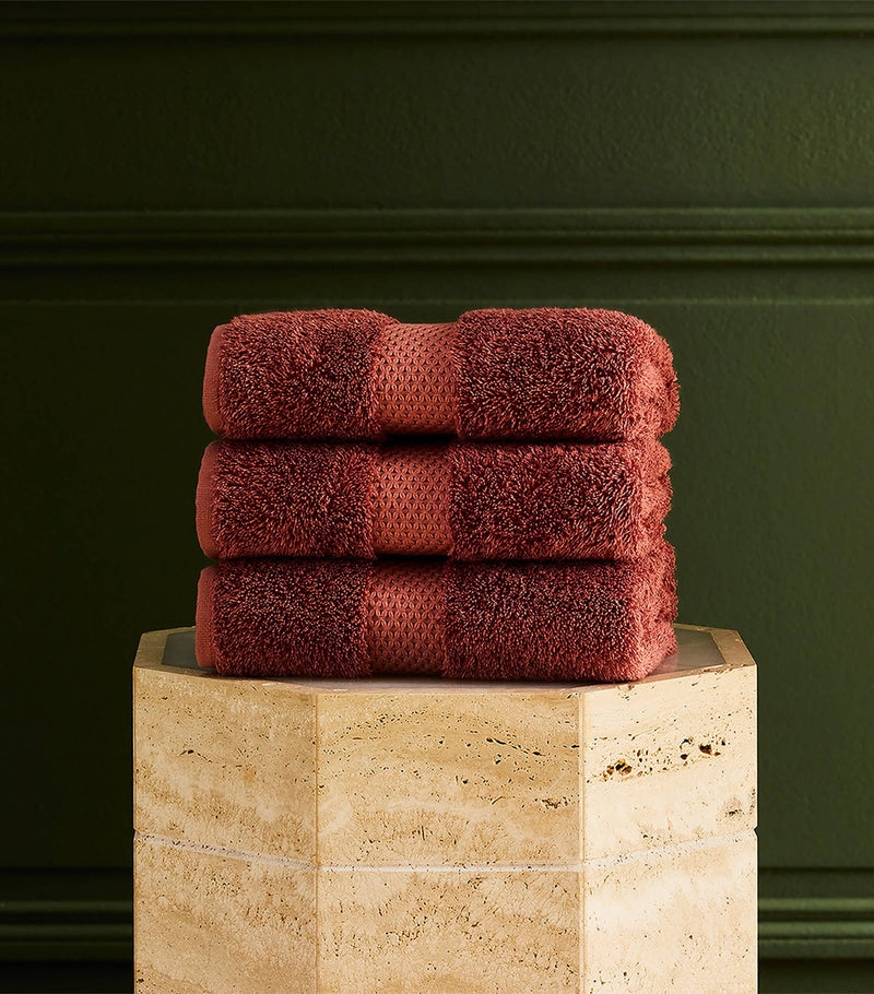 Yves Delorme Étoile Santal guest towel 55cm x 90cm (British brand)