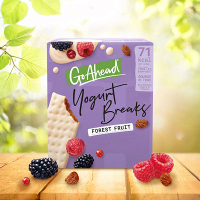Go Ahead Forest Fruit Yogurt Breaks snack bars multipack 4 x 35.5g, UK version
