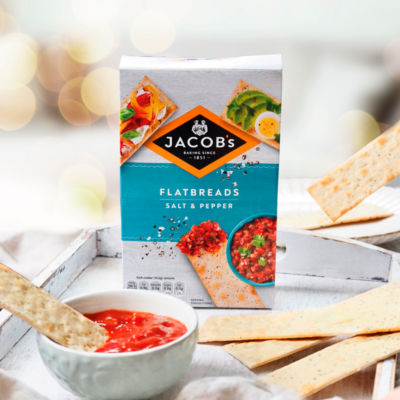 Jacob's salt and pepper crackers 150g, UK version