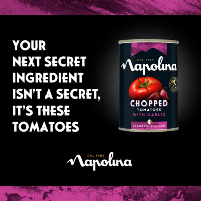 Napolina Chopped Tomatoes with Garlic 400g, imported from the UK