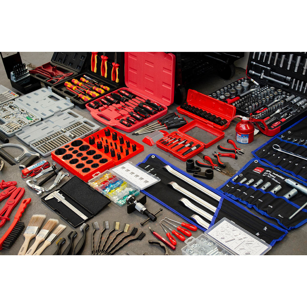 Hilka 1730 piece mechanics tool kit with 15-drawer chest, UK version