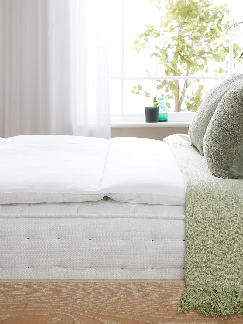 Slumberdown White Sleep Soundly Anti Allergy Mattress Topper 3cm (British brand)