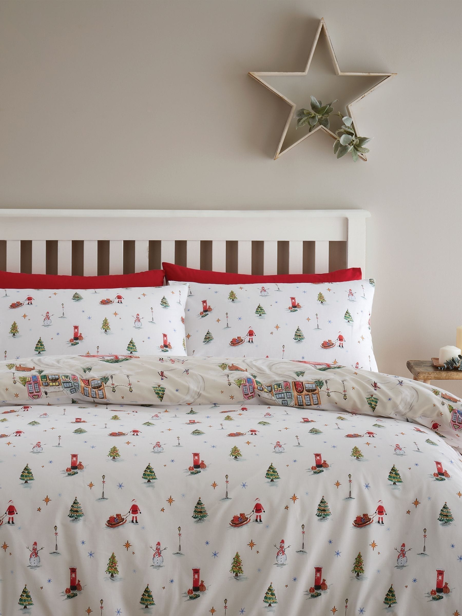 Catherine Lansfield Natural Christmas Town reversible duvet cover set - British product