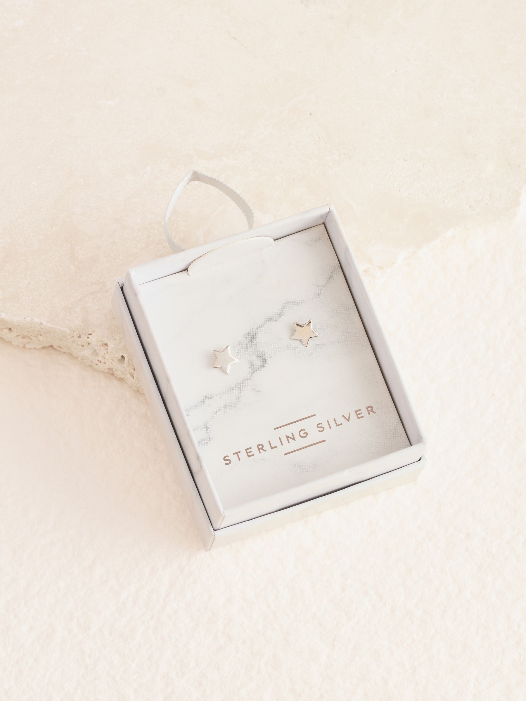 Sterling silver star stud earrings 0.5cm (British brand)