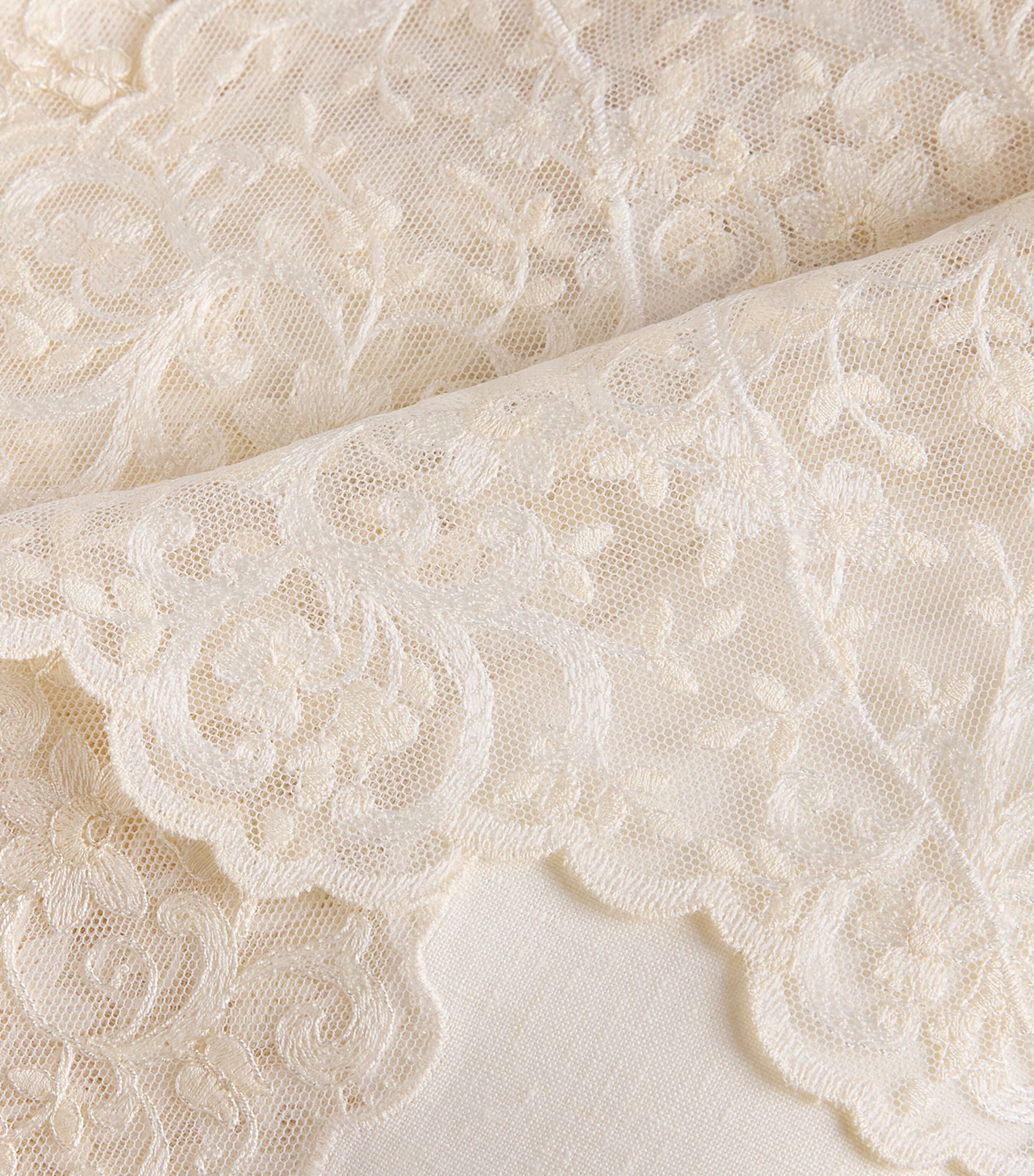 Dea Linen Lace-Trim Elite Tablecloth (170cm x 270cm)