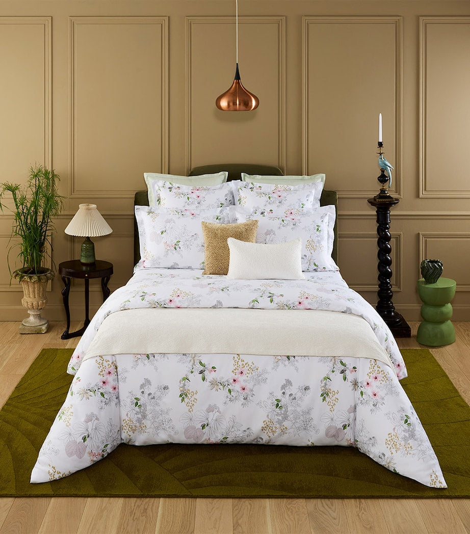 Yves Delorme Orchidee Super King flat sheet (British brand)