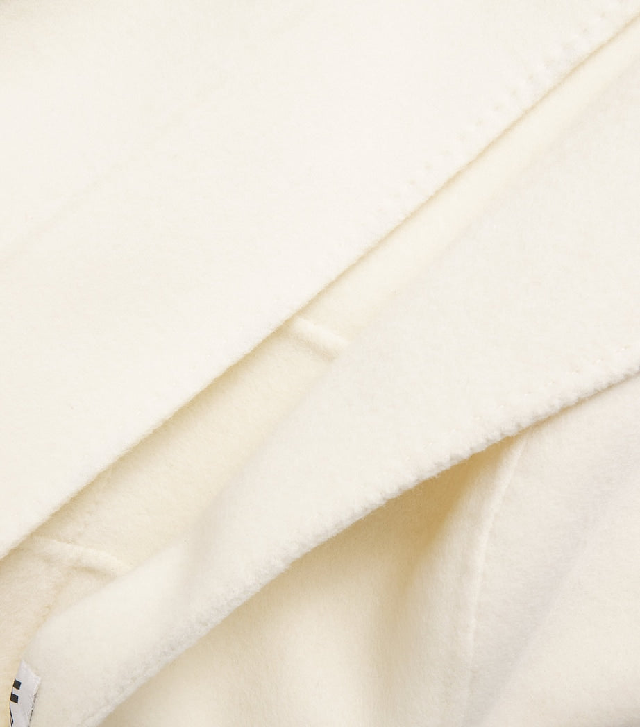 100% Cashmere Long Sleeve Stole with Panelling and Scalloped Edges