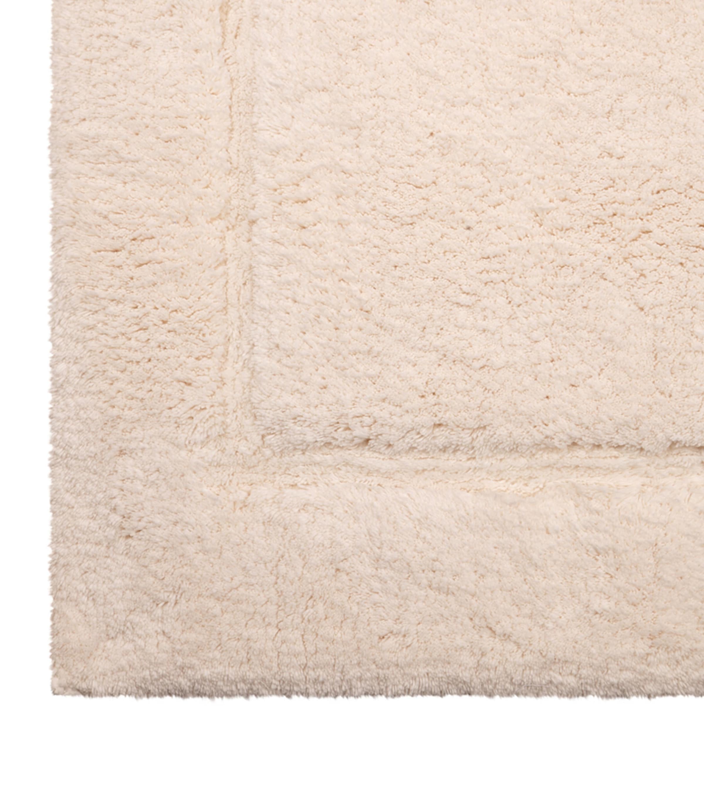 Yves Delorme Prestige bath mat 60cm x 100cm (British brand)