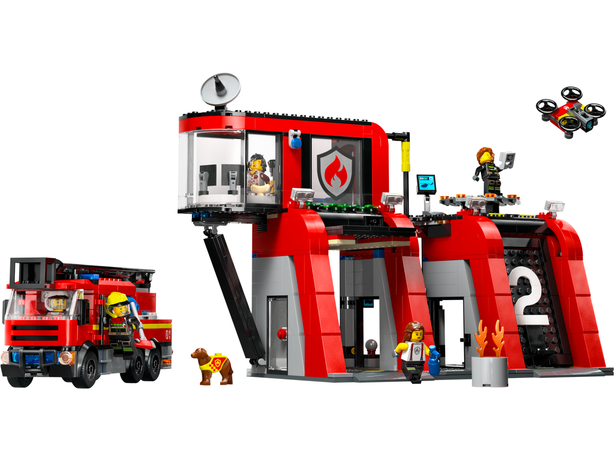 LEGO City Fire Station with Fire Truck 843 Pieces - British product
