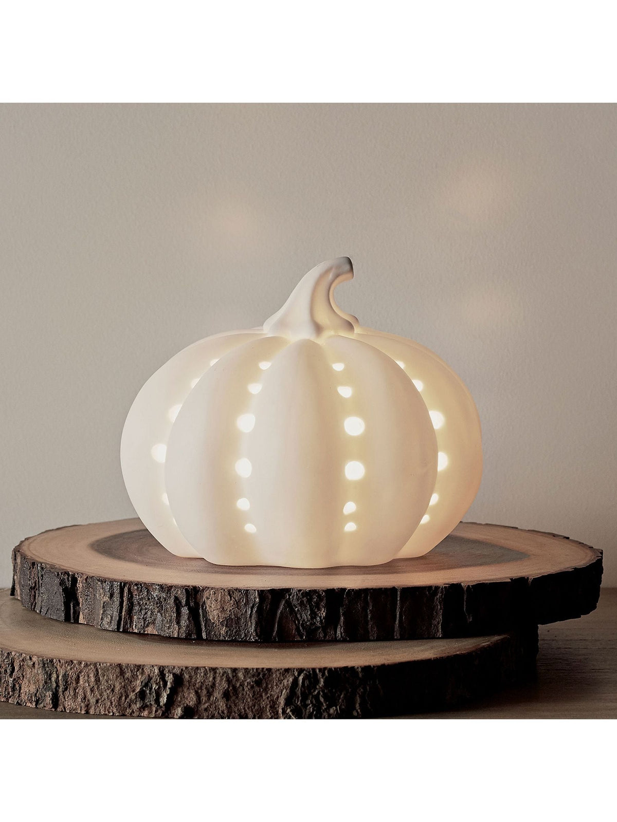 Lights4fun white ceramic pumpkin light 14cm x 17cm, UK version
