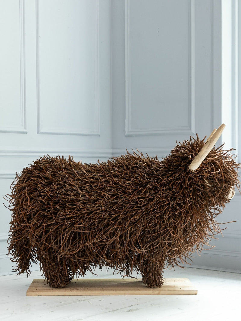 Large brown highland cow willow wooden sculpture (British brand)