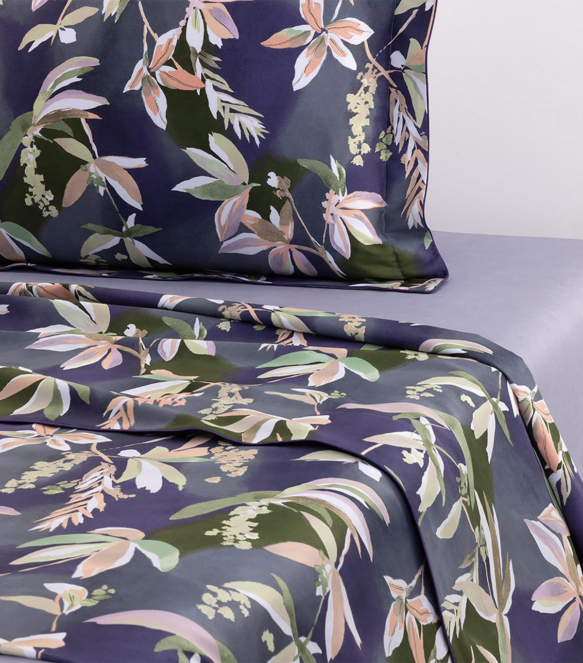 Yves Delorme Brume double flat sheet 240cm x 295cm (British brand)