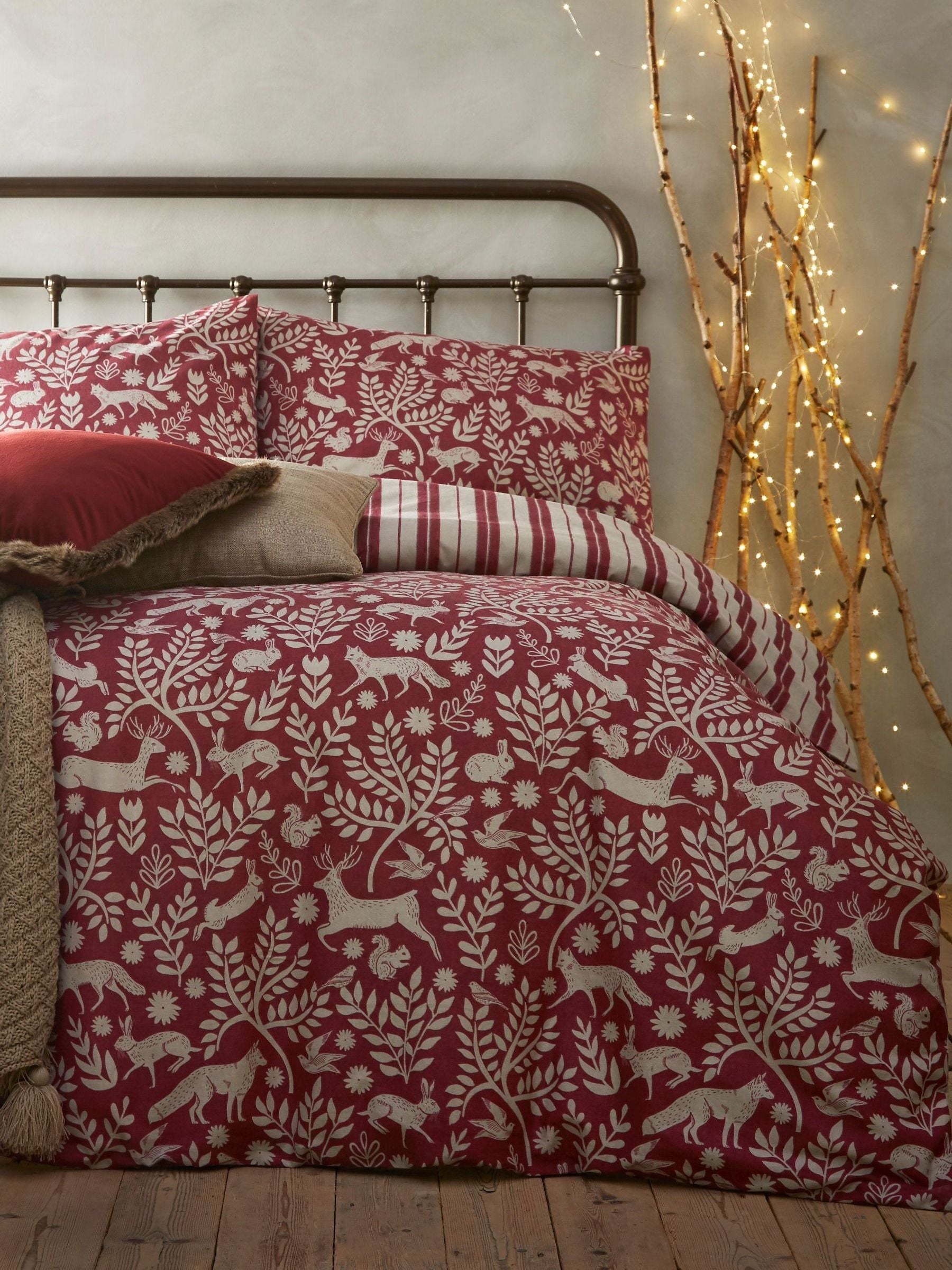 Furn Burgundy Red Skandi Woodland Brushed 100% Cotton Stag Reversible Christmas Duvet Cover and Pillowcase Set