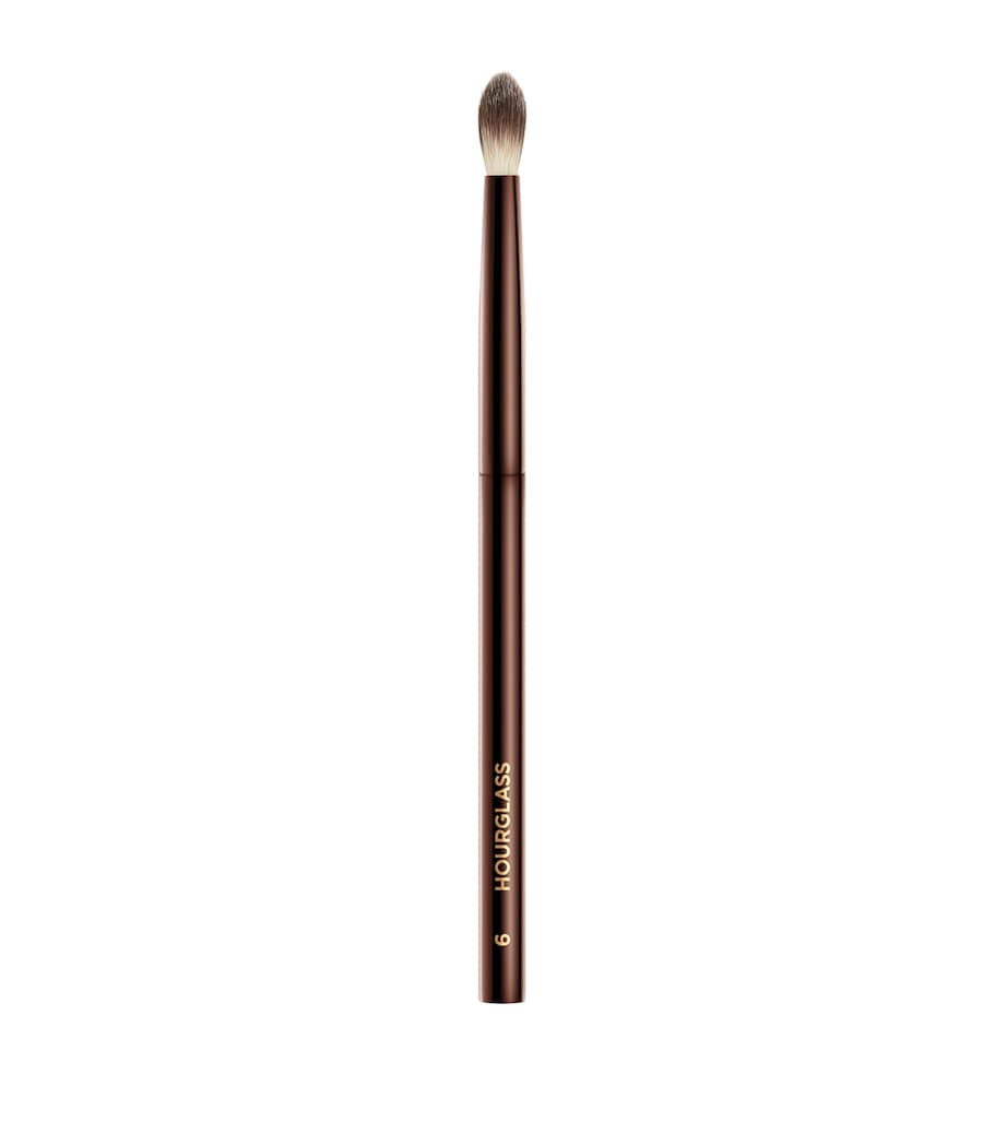 Hourglass No.6 tapered blender brush, UK version