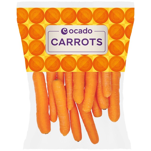 Ocado British Carrots fresh vegetable 1kg, imported from the UK