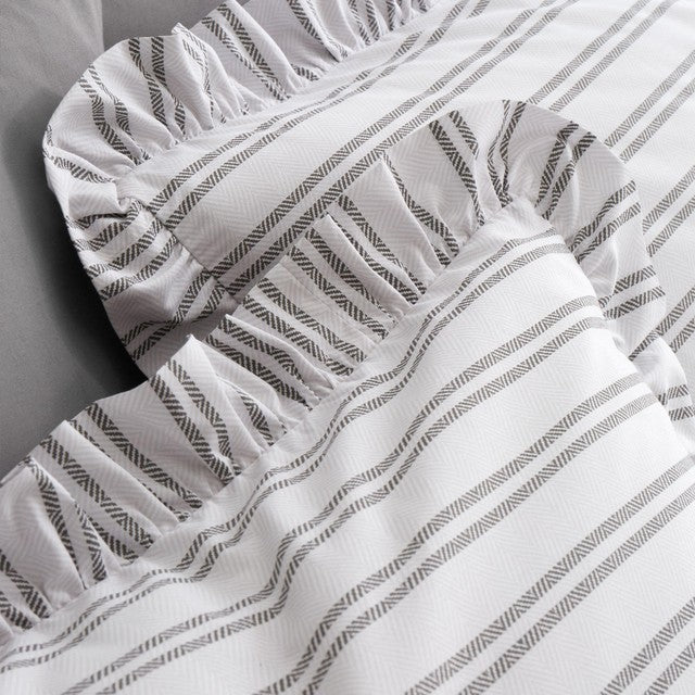 Turner Bianca Style Sisters Frill Stripe Double Duvet Cover (British brand)