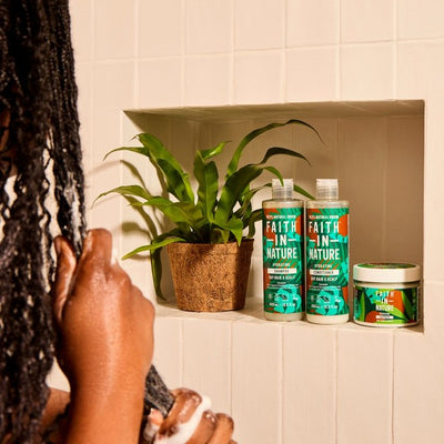 قناع Faith In Nature Coconut & Shea Hydrating Hair Mask 300 مل