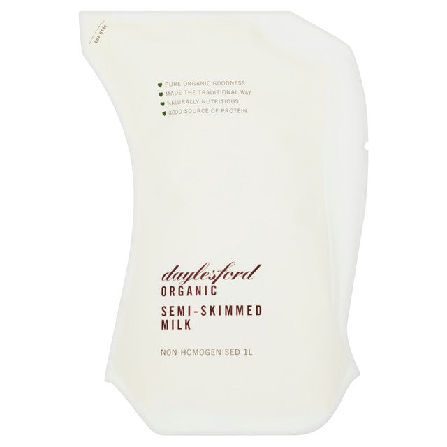 Daylesford Organic semi-skimmed unhomogenised milk 1 litre - British product