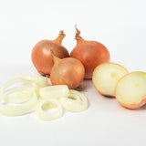 Ocado organic brown onions 750g, imported from the UK
