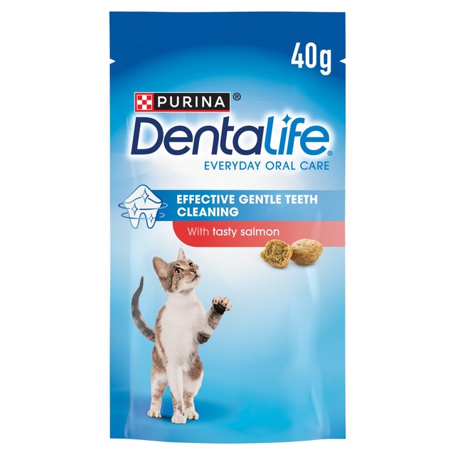 Dentalife salmon cat treats 40g - British product