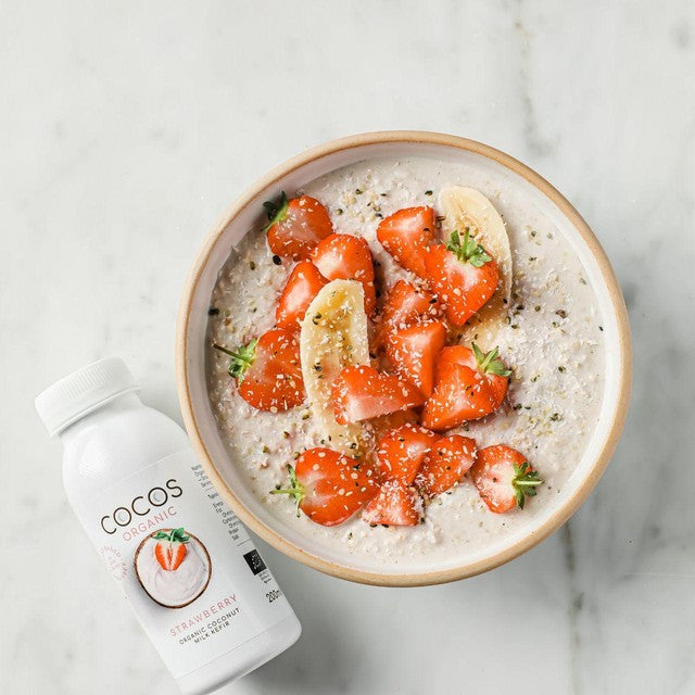COCOS organic strawberry coconut kefir 200ml - British product