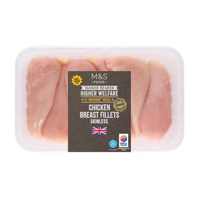 M&S Oakham Gold chicken breast fillets 1kg, imported from the UK