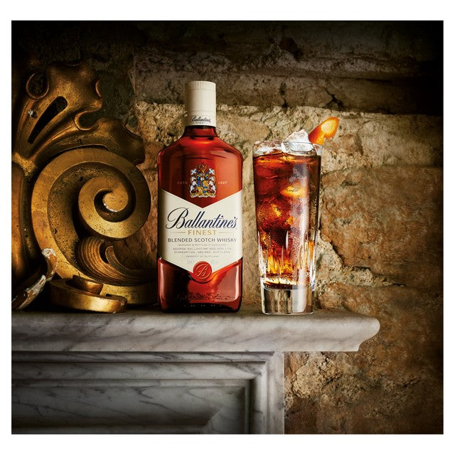 Ballantine's Finest blended Scotch whisky 70cl - British product