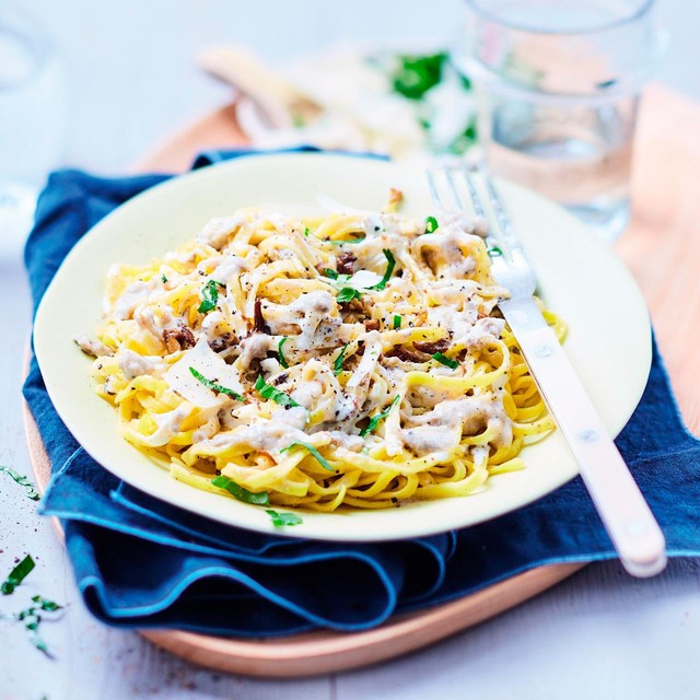 Picard truffle and mushroom tagliatelle 250g, imported from the UK