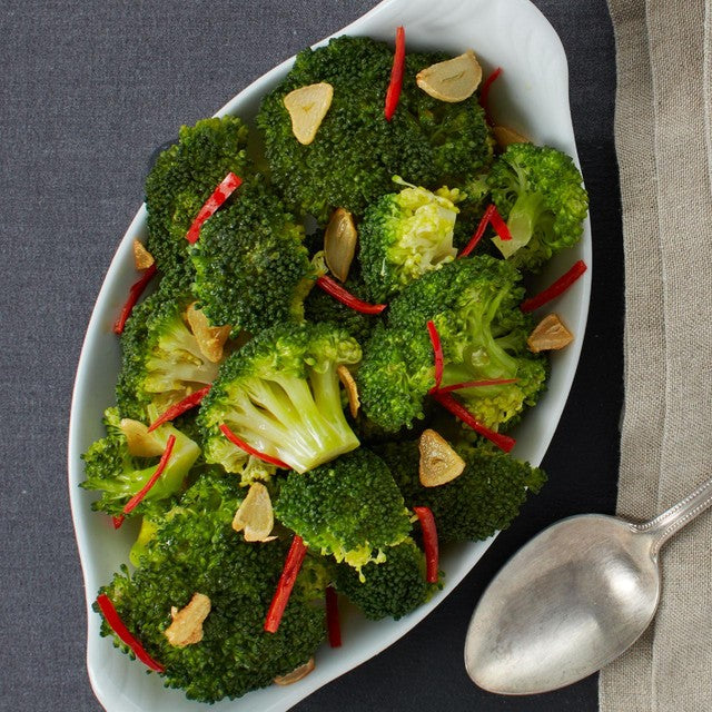 Ocado broccoli florets 400g, imported from the UK