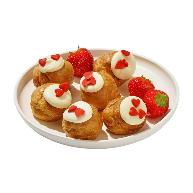 Choux Pastry Profiteroles with Strawberry Filling and Belgian White Chocolate, 105g